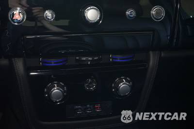 2013 Rolls-Royce Phantom Sedan - zdjęcie 19 z 38 - miniatura