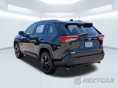 2023 Toyota RAV4 XLE - zdjęcie 7 z 32 - miniatura