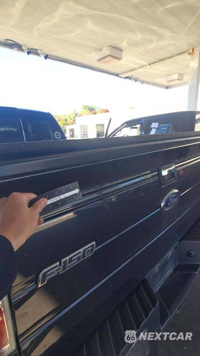 2012 Ford F-150 XLT Extended Cab Medium Bed w/Rear Doors - zdjęcie 38 z 48 - miniatura