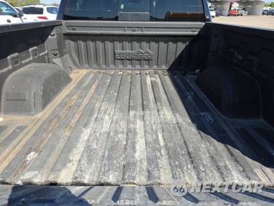 2023 Chevrolet Silverado 1500 High Country Crew Cab Short Bed 3LZ - zdjęcie 16 z 30 - miniatura