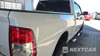 2022 Ram 2500 Tradesman Crew Cab Medium Bed - zdjęcie 33 z 43 - miniatura