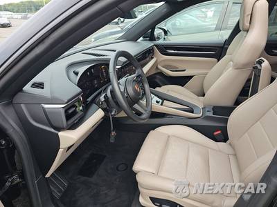 2025 Porsche Macan Electric - zdjęcie 7 z 23 - miniatura