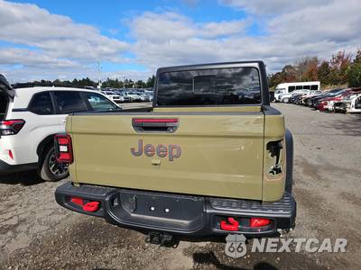 2027 Jeep Gladiator Rubicon Crew Cab Medium Bed - zdjęcie 5 z 17 - miniatura