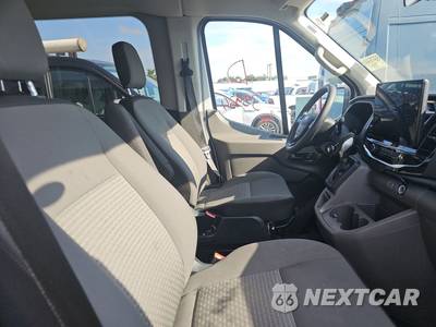 2025 Ford Transit Passenger Van XLT Medium Roof 148.0" WB - zdjęcie 8 z 19 - miniatura