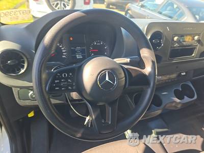 2021 Mercedes-Benz Sprinter 2500 Cargo Van Standard Roof 144.0" WB - zdjęcie 10 z 39 - miniatura