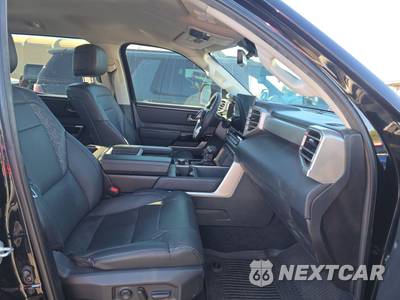 2023 Toyota Tundra Limited Crew Cab Short Bed - zdjęcie 8 z 27 - miniatura