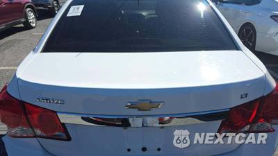 2014 Chevrolet Cruze 1LT 1SD - zdjęcie 28 z 37 - miniatura