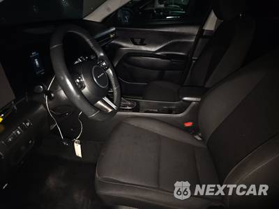 2025 Hyundai Kona SEL - zdjęcie 7 z 18 - miniatura