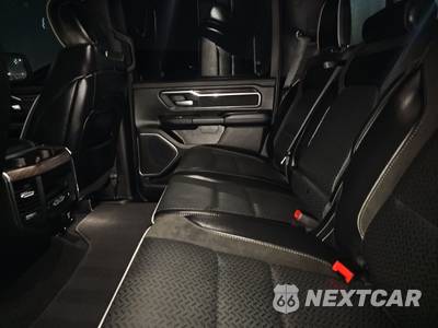 2026 Ram 1500 Laramie Crew Cab Short Bed - zdjęcie 13 z 18 - miniatura