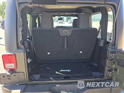 2015 Jeep Wrangler Sport - zdjęcie 16 z 28 - miniatura