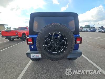 2020 Jeep Wrangler Unlimited Sport S - zdjęcie 5 z 37 - miniatura