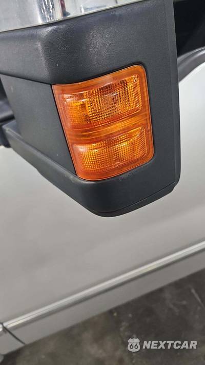 2013 Ford F-150 Platinum Crew Cab Short Bed - zdjęcie 30 z 58 - miniatura