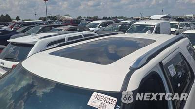 2017 Ford Explorer Platinum - zdjęcie 12 z 14 - miniatura