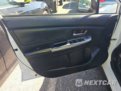 2015 Subaru XV Crosstrek 2.0i Limited - zdjęcie 9 z 21 - miniatura
