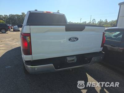 2025 Ford F-150 XLT Crew Cab Short Bed - zdjęcie 5 z 22 - miniatura