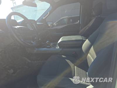 2025 Ford F-150 XLT Crew Cab Short Bed - zdjęcie 7 z 19 - miniatura