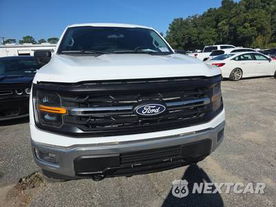 2025 Ford F-150 XLT Crew Cab Short Bed - zdjęcie 2 z 22 - miniatura