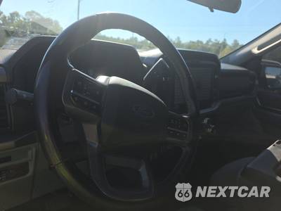 2025 Ford F-150 XLT Crew Cab Short Bed - zdjęcie 11 z 22 - miniatura
