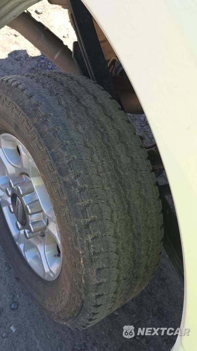 2025 Ford Super Duty F-250 XLT Crew Cab Medium Bed - zdjęcie 18 z 25 - miniatura