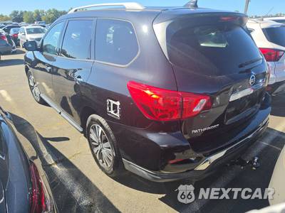 2019 Nissan Pathfinder SV - zdjęcie 6 z 41 - miniatura
