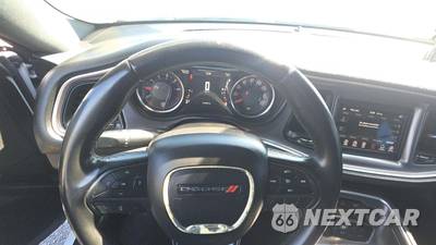 2019 Dodge Challenger SXT - zdjęcie 28 z 34 - miniatura