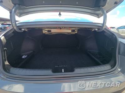 2025 Hyundai Elantra SEL Sport - zdjęcie 16 z 20 - miniatura