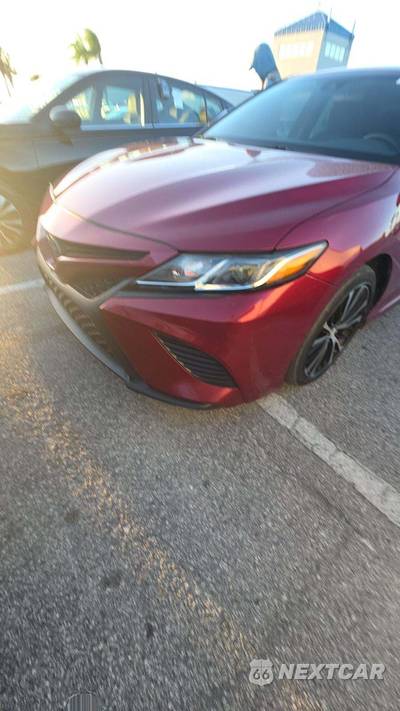 2018 Toyota Camry SE - zdjęcie 32 z 32 - miniatura