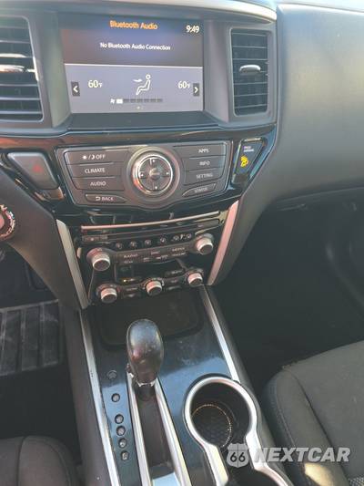 2020 Nissan Pathfinder SV - zdjęcie 11 z 23 - miniatura