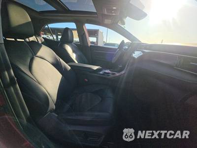 2019 Toyota Camry XSE - zdjęcie 8 z 23 - miniatura