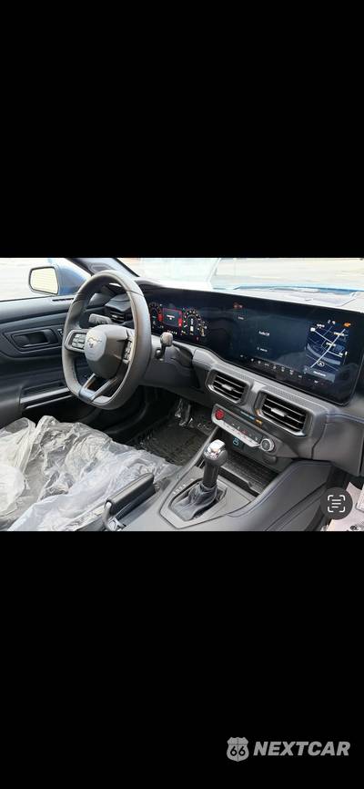 2024 Ford Mustang Dark Horse Coupe - zdjęcie 7 z 14 - miniatura