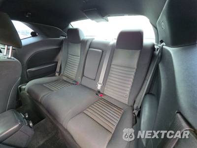 2013 Dodge Challenger SXT - zdjęcie 13 z 23 - miniatura