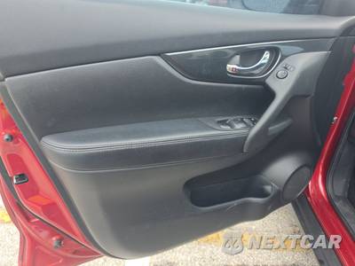 2016 Nissan Rogue SL - zdjęcie 9 z 22 - miniatura