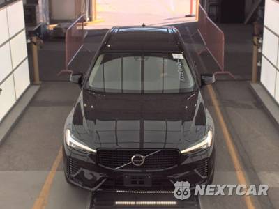 2024 Volvo XC60 B5 Core Dark Theme - zdjęcie 2 z 24 - miniatura