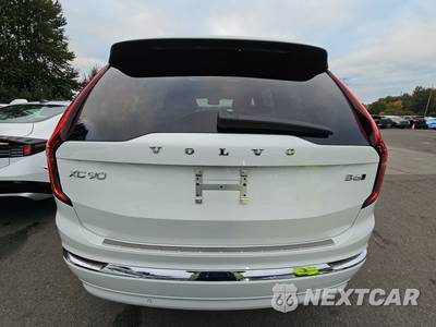 2026 Volvo XC90 B6 Plus 7-Passenger - zdjęcie 5 z 22 - miniatura