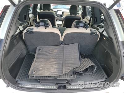 2026 Volvo XC90 B6 Plus 7-Passenger - zdjęcie 17 z 23 - miniatura