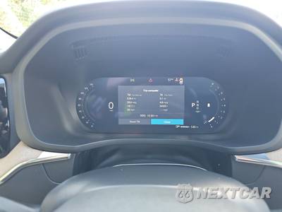 2026 Volvo XC60 B5 Plus - zdjęcie 12 z 23 - miniatura