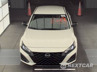 2026 Nissan Altima SR - zdjęcie 22 z 27 - miniatura
