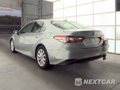 2019 Toyota Camry LE - zdjęcie 6 z 44 - miniatura