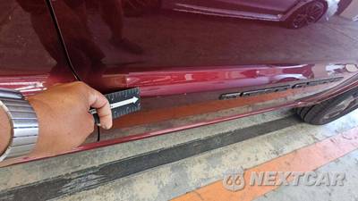 2021 Jeep Grand Cherokee 80th Anniversary Edition - zdjęcie 21 z 24 - miniatura