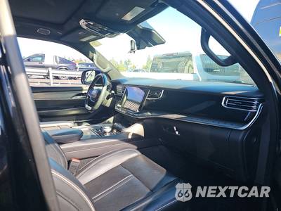 2022 Jeep Grand Wagoneer Obsidian - zdjęcie 8 z 25 - miniatura