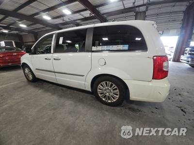 2015 Chrysler Town & Country Touring L 121.2" WB - zdjęcie 6 z 42 - miniatura