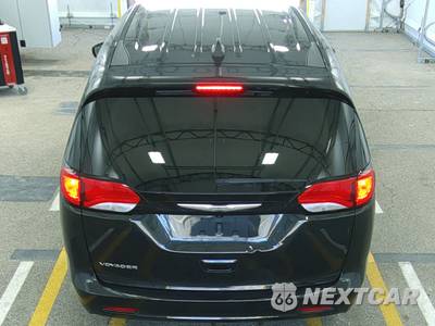 2023 Chrysler Voyager LX 121.6" WB - zdjęcie 9 z 25 - miniatura