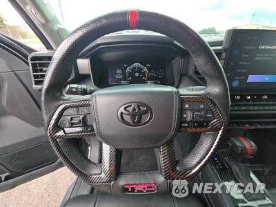 2023 Toyota Tundra Hybrid TRD Pro Crew Cab Short Bed - zdjęcie 10 z 19 - miniatura