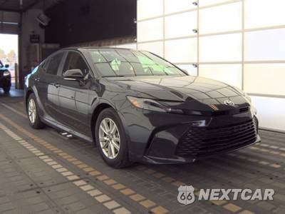 2025 Toyota Camry LE - zdjęcie 3 z 18 - miniatura