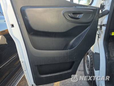 2022 Mercedes-Benz Sprinter 2500 Cargo Van Standard Roof 144.0" WB - zdjęcie 9 z 17 - miniatura