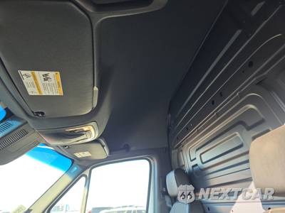 2022 Mercedes-Benz Sprinter 2500 Cargo Van Standard Roof 144.0" WB - zdjęcie 16 z 17 - miniatura