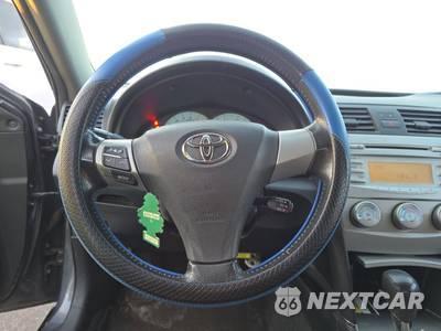 2010 Toyota Camry SE - zdjęcie 10 z 18 - miniatura