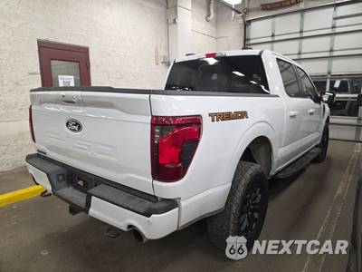 2026 Ford F-150 Tremor Crew Cab Short Bed - zdjęcie 4 z 22 - miniatura