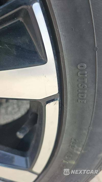 2024 Volvo XC60 B5 Plus Dark Theme - zdjęcie 20 z 29 - miniatura