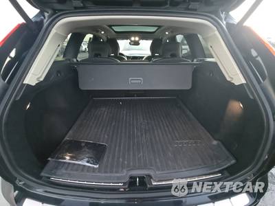 2024 Volvo XC60 B5 Plus Dark Theme - zdjęcie 16 z 29 - miniatura